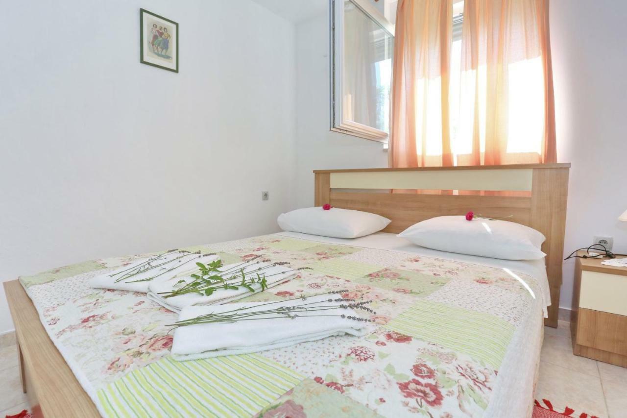 Apartments Romansa Zaton  Esterno foto